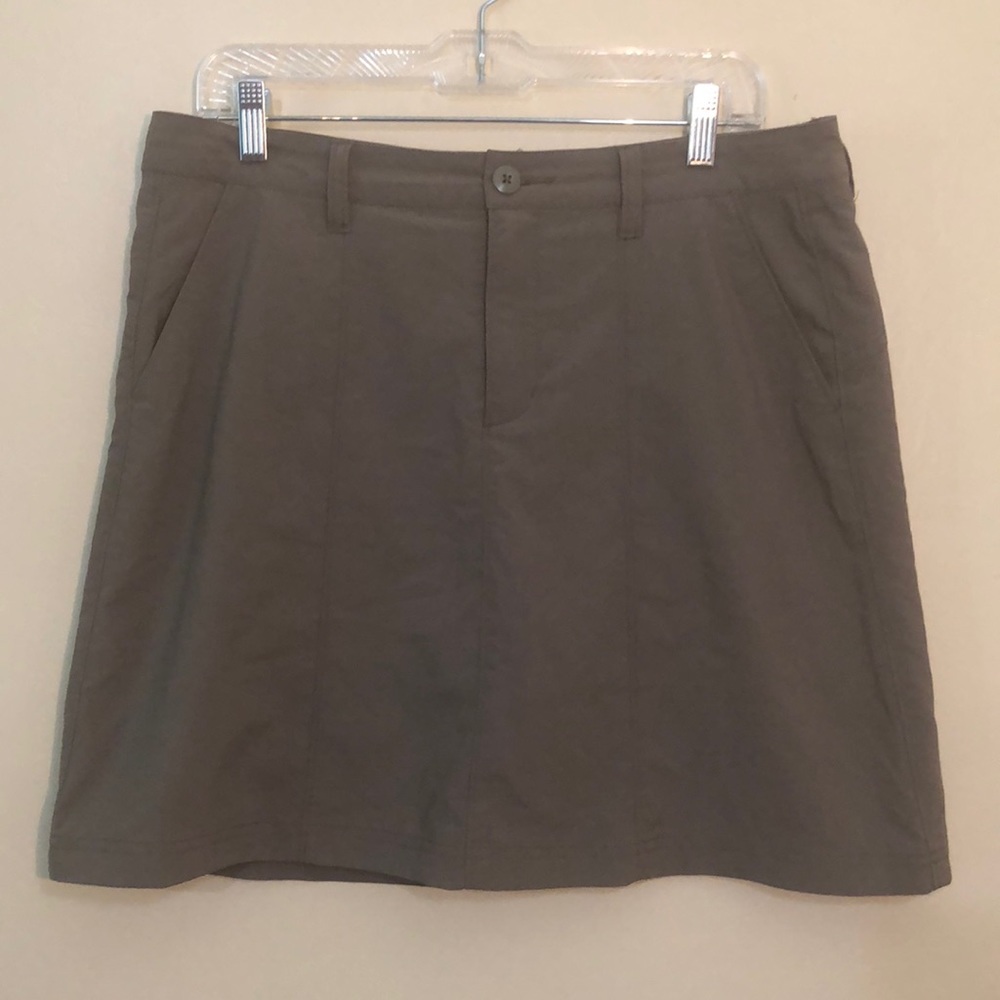 Patagonia Intercontinental Skort - Women’s - Size 10
